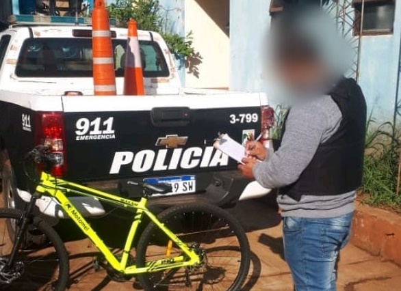 Recuperaron una bicicleta robada en el barrio Itaembé Miní