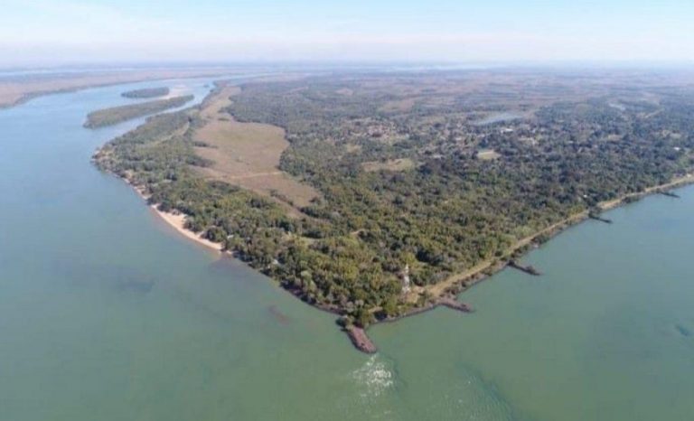 Corrientes solicitó a Nación la revisión de los actuales límites de las islas de Apipé