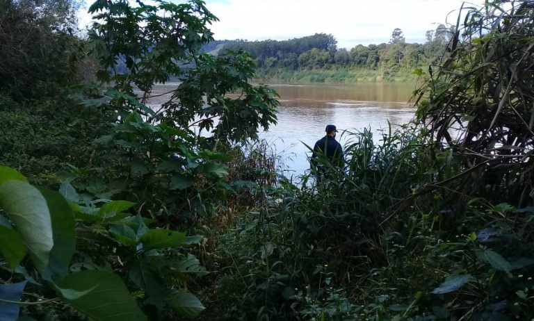 El Soberbio: continúa la búsqueda del joven desaparecido en aguas del río Uruguay
