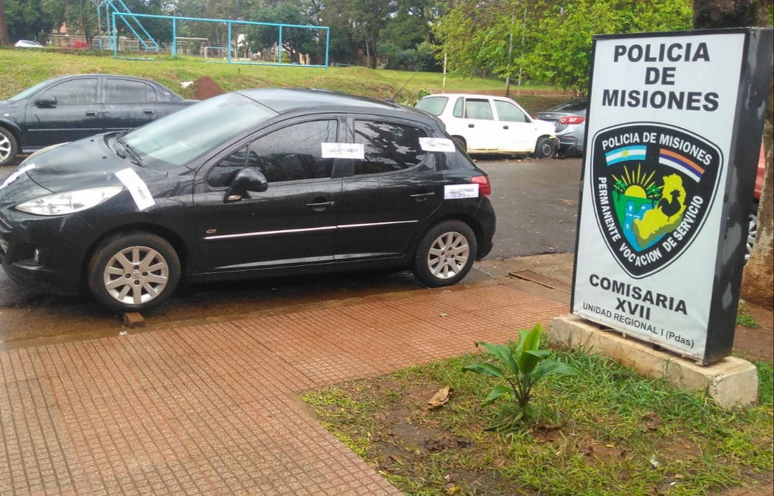 Secuestraron dos automóviles con documentación falsa en Posadas