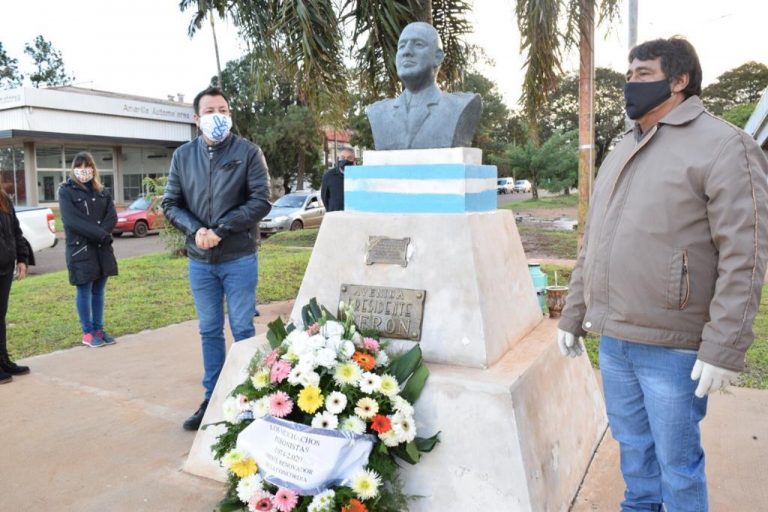 Posadas: rindieron homenaje a Juan Domingo Perón a 46 años de su muerte