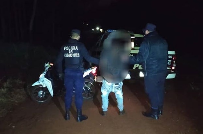 Oberá: sorprendieron a un joven manejando una motocicleta robada y terminó preso