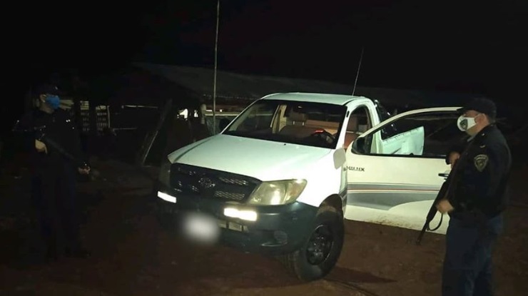 Garuhapé: recuperaron una camioneta robada en Buenos Aires
