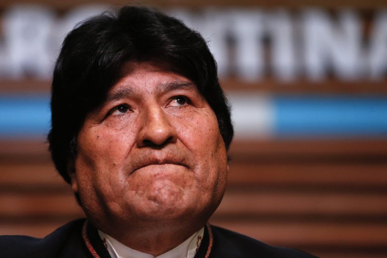 Bolivia: Fiscalía imputó a Evo Morales por terrorismo y pidió su detención