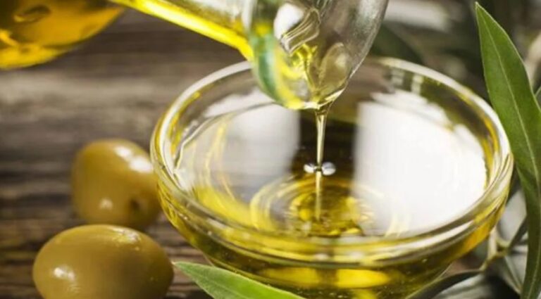 Prohibieron la comercialización de un aceite de oliva y un producto médico en Argentina
