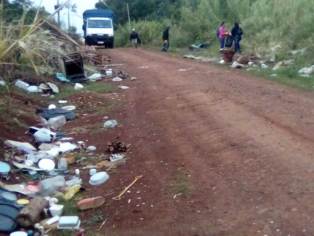 Oberá: limpieza y eliminación de micro basurales en espacios públicos