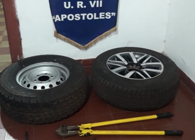 Apóstoles: secuestraron un automóvil y detuvieron a dos "roba ruedas"