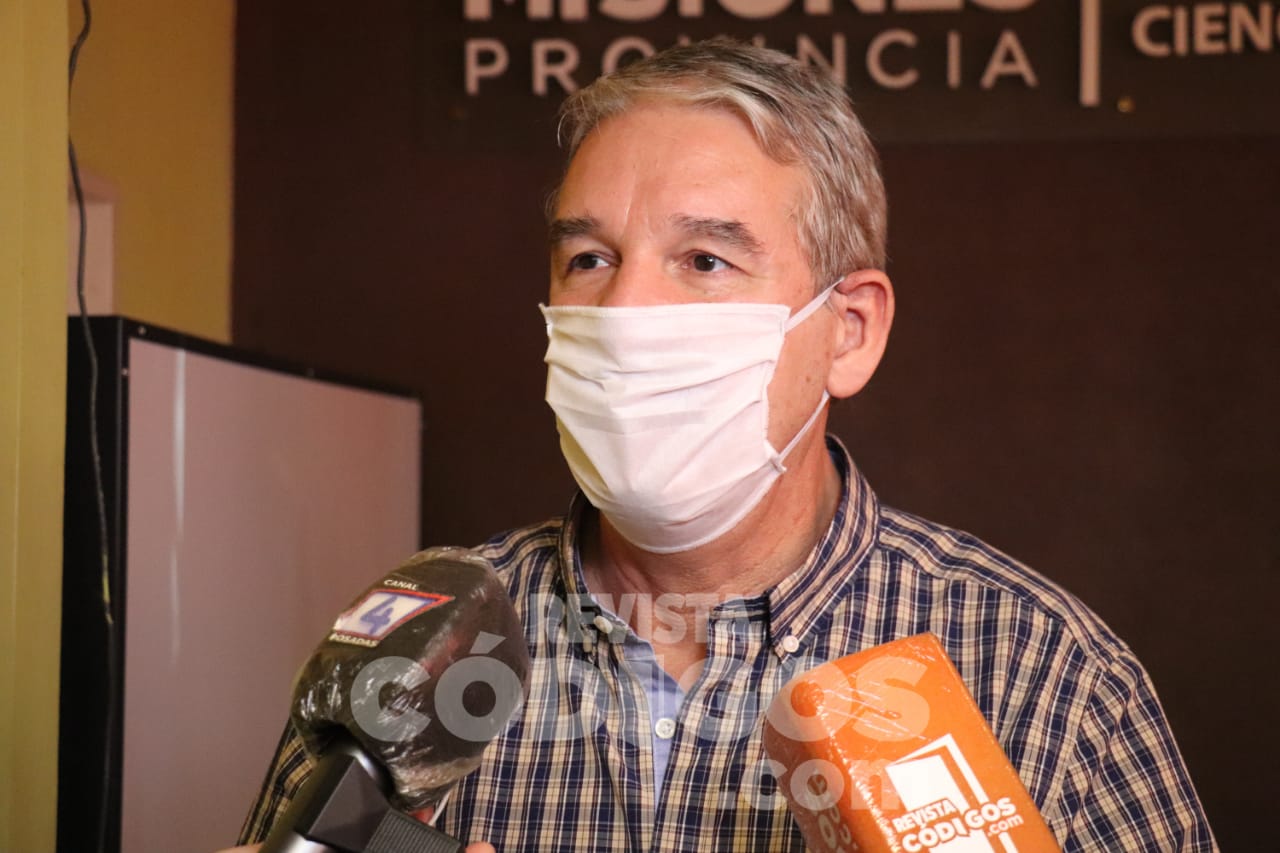 #Coronavirus: "Las clases presenciales no comenzarán hasta que no bajen los niveles de contagios", aseguró Sedoff