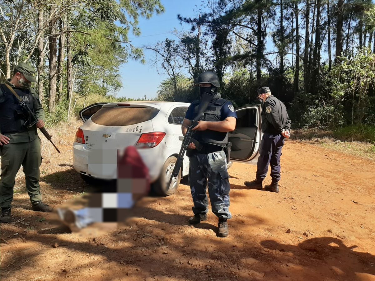 Femicidio en Iguazú: tras una persecución capturaron a un joven acusado de disparar y matar a su madrastra