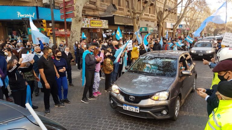 #17A: el oficialismo criticó la marcha, mientras la oposición celebró la participación