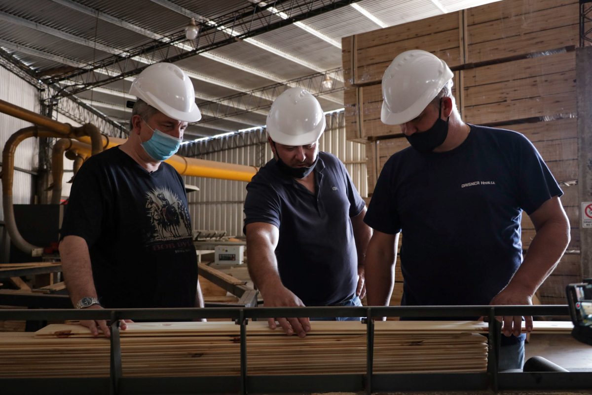 Panambí: Passalacqua visitó a empresarios y emprendedores e instó a los misioneros a “no bajar los brazos”