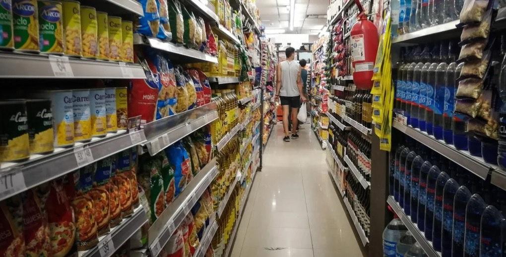 Consultoras privadas prevén que la inflación en 2021 superará el 40% anual