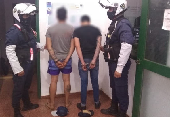 Posadas y Guaraní: motociclistas detenidos por correr picadas y cruzar semáforos en rojo