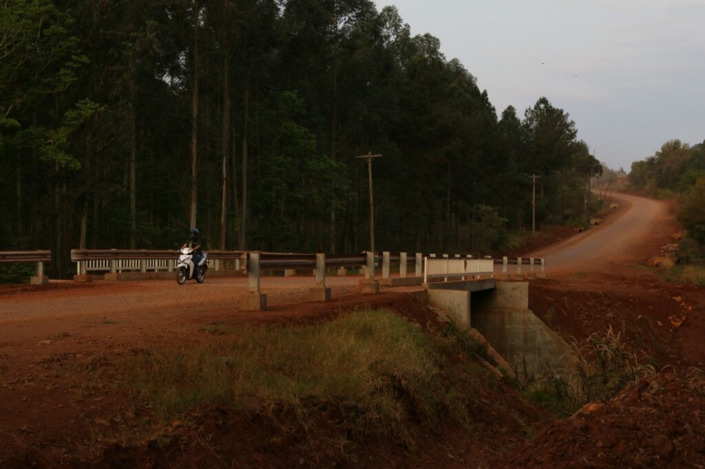 Obras de acceso a Colonia Guaraypo: “Llegamos a la etapa final en los tiempos previstos”, dijo Macias