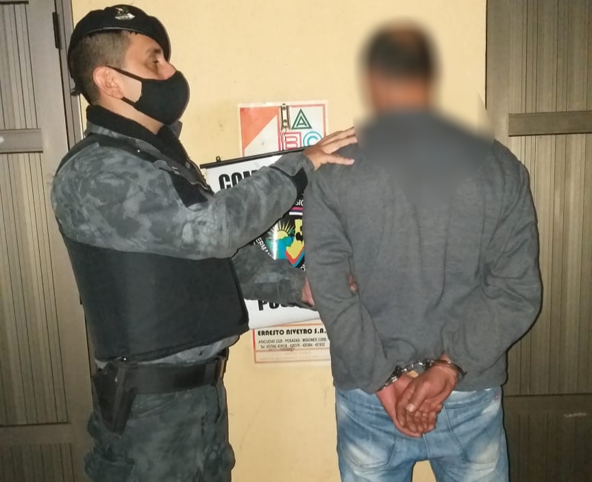Dos detenidos por atacar a golpes y puntazos a un adolescente en Posadas 1 2 - Posadas 2 - 1