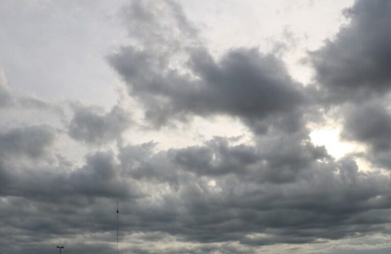 Tiempo: domingo con nubosidad variable y probabilidad de lluvias en Misiones