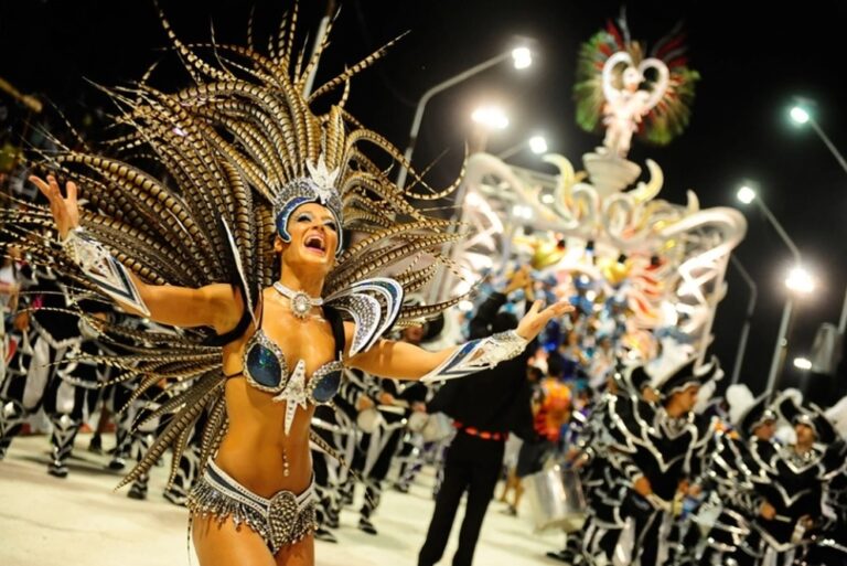 Se suspendieron los carnavales de Corrientes