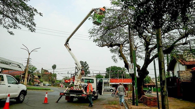 Posadas: mejoraron la iluminación en la intersección de las avenidas Corrientes y Roque Pérez