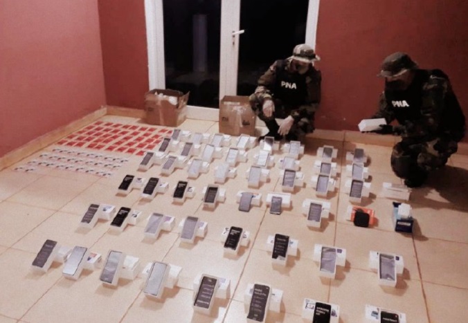 Puerto Libertad: Prefectura incautó un cargamento de celulares valuado en más de un millón de pesos
