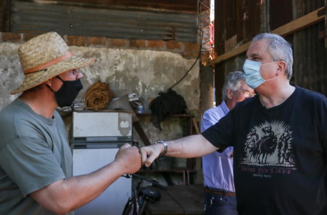 Passalacqua en su visita a emprendedores de Campo Viera: 