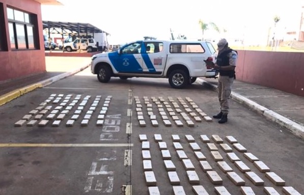 Prefectura secuestró más de 145 kilos de marihuana valuados en 12 millones de pesos: dos detenidos