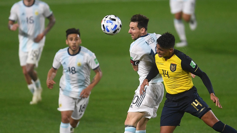 Scaloni aguarda la recuperación de Acuña para resolver la formación ante Bolivia