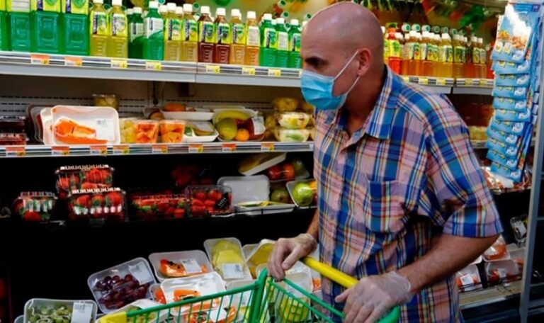 Ventas en supermercados registraron en agosto su peor caída en lo que va del año