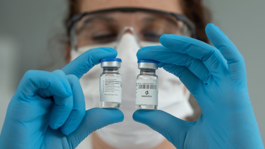 Argentina contará a fin de mes con dos medicamentos para tratar el COVID-19