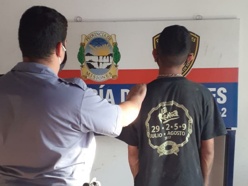 Posadas: detenido por robarle el celular a un hombre a punta de cuchillo