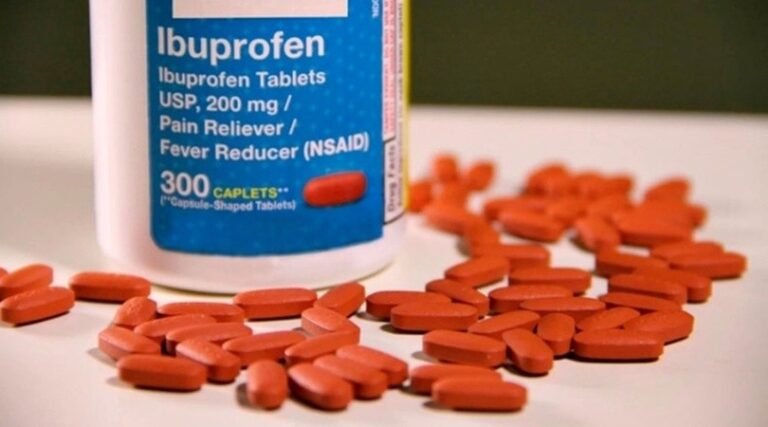 Mendoza autoriza el uso de ibuprofeno para tratar pacientes con coronavirus