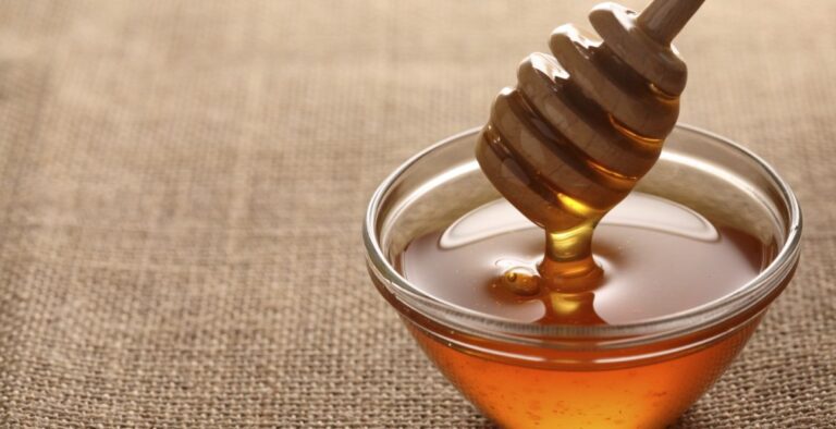 Prohíben la comercialización  de una miel de abejas y un aceite de oliva