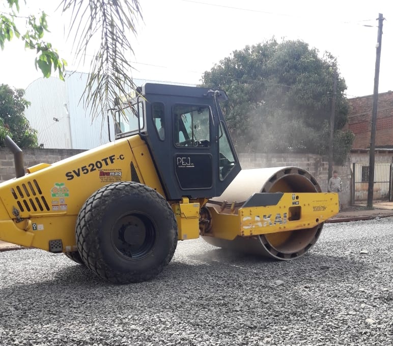 Avanza la pavimentación en el barrio San Francisco de Asís de Posadas