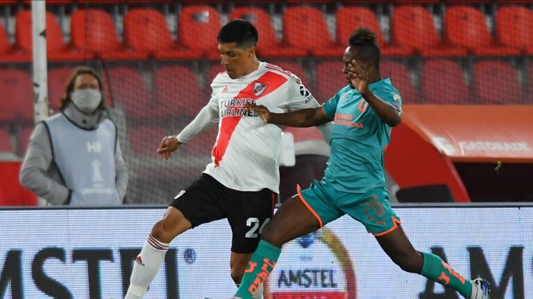 Libertadores: River goleó a Liga y avanza primero en su grupo