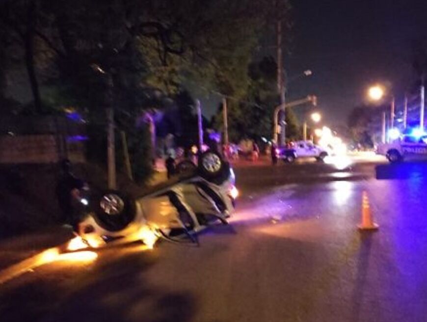 Choque de automóviles dejó dos heridas en Posadas