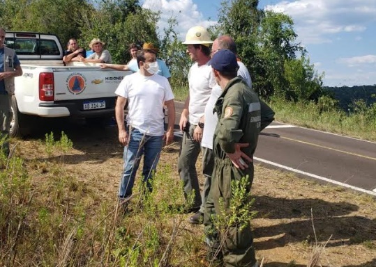 Herrera Ahuad recorrió las zonas afectadas por los incendios en El Soberbio 2 4 - Herrera Ahuad 1 4 - 3