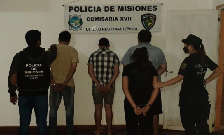Detuvieron a tres hombres y una mujer acusados de robo en Posadas