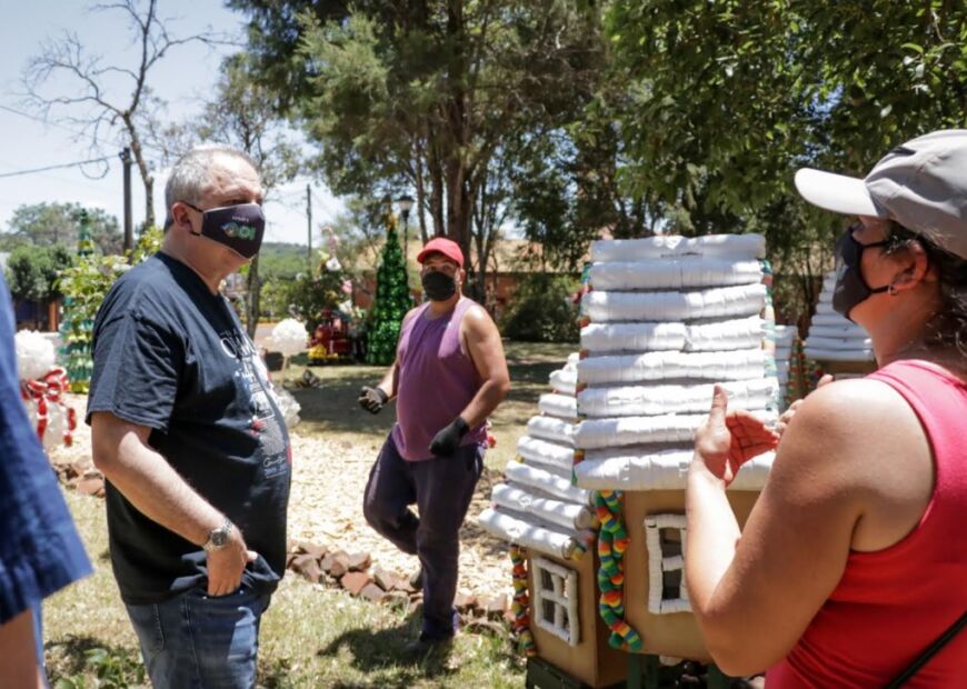 Passalacqua visitó Capioví y recorrió talleres en dónde ultiman detalles para la Navidad