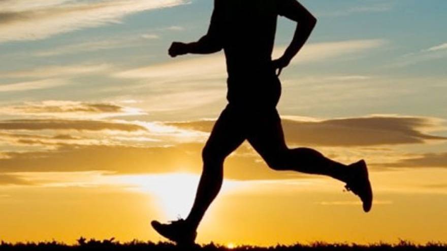 ¿Cuánto disminuye el riesgo de muerte con 30 minutos de ejercicio por día?