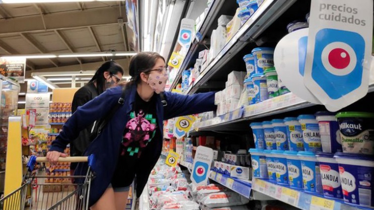 Ventas en supermercados cayeron por segundo mes consecutivo