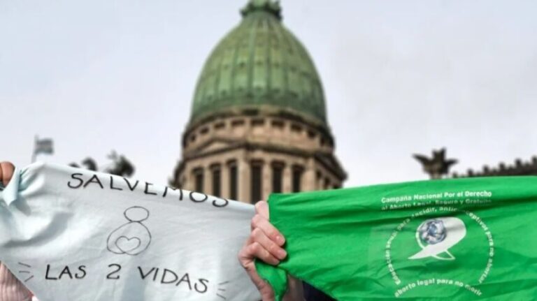Legalización del aborto: el Senado busca emitir dictamen para debatirlo el martes 29