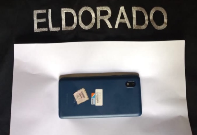 En Eldorado arrestaron a un hombre por robar y vender un celular