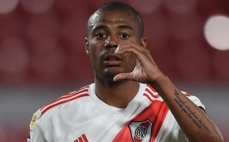 Levantaron el pedido de captura del futbolista Nicolás De La Cruz en Paraguay