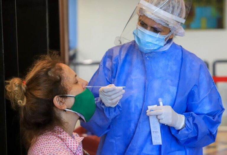 Coronavirus en Argentina: reportaron 7.264 nuevos casos y 112 muertos en las últimas 24 horas