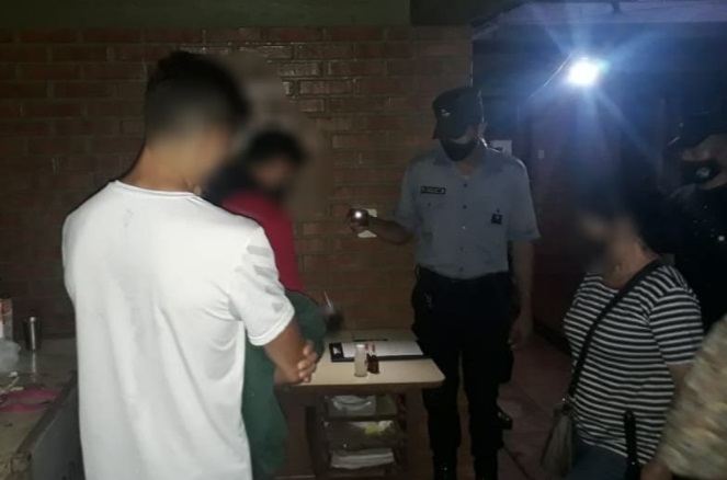 Demoraron a jovencita que intentó ingresar marihuana para un detenido en una comisaría de Aristóbulo