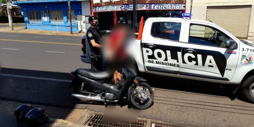 Misiones: recuperaron motocicletas y secuestraron un auto adulterado en operativos policiales 1 2 - Motocicleta secuestrada - 1