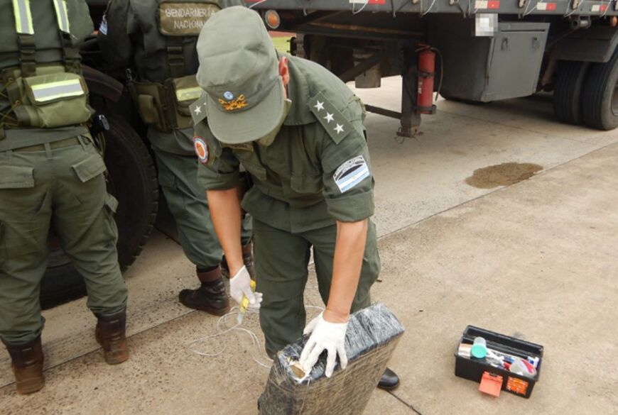 Gendarmes secuestraron más de 4 toneladas de marihuana en San José provenientes de Brasil