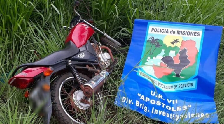 Secuestraron una moto oculta entre malezas en San José