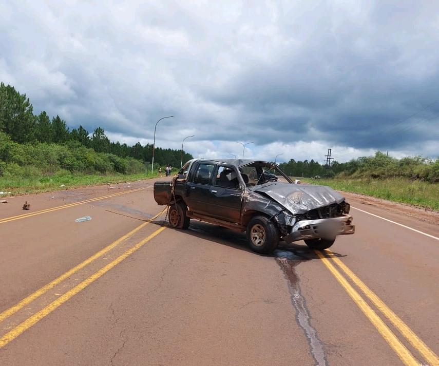 Tragedia en Itacaruaré: un hombre murió tras el despiste de una camioneta