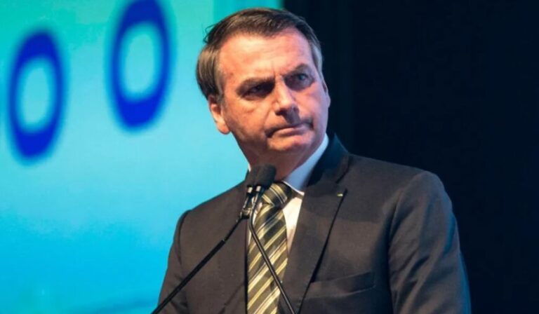 Bolsonaro culpó a la población por el desempleo en Brasil: "No están preparados para hacer casi nada"