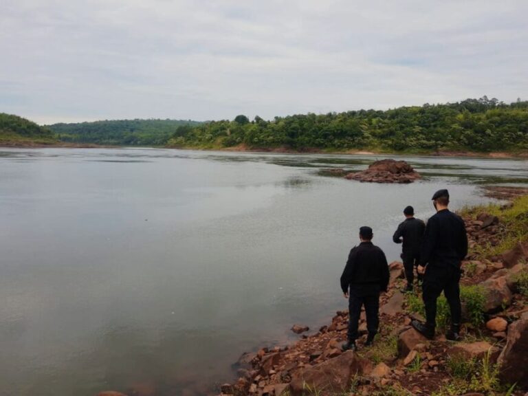 Wanda: hallaron los cuerpos de los tres hermanitos que se ahogaron en el río Paraná